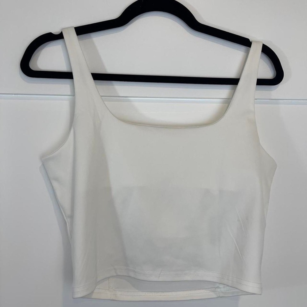 Ivory Ruched Bust Cropped Tank Top - Picture 7 of 8